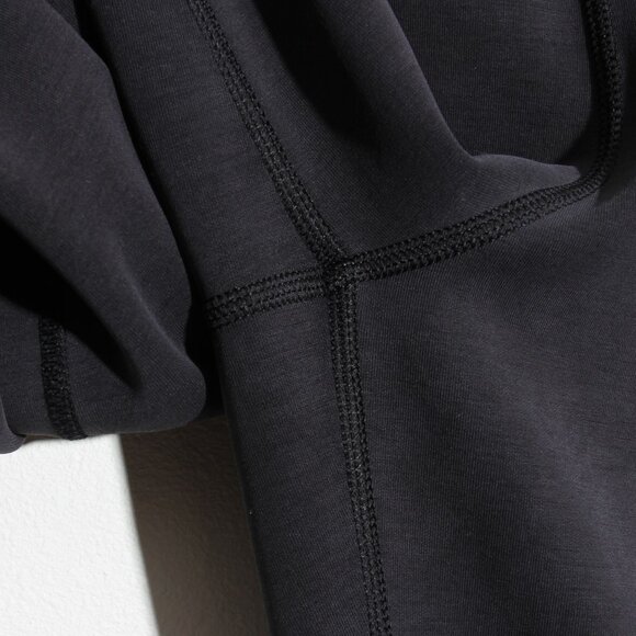 Lululemon Softstreme High-Rise Pant Black Regular Peach-Fuzz Straight Leg Size 8 - Picture 4 of 16